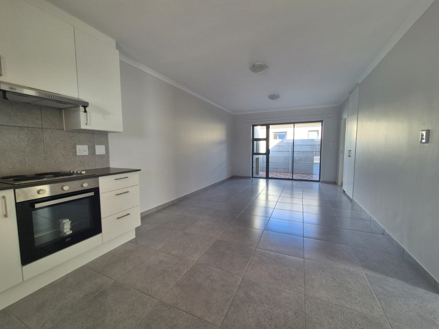 To Let 3 Bedroom Property for Rent in Stellendale Western Cape